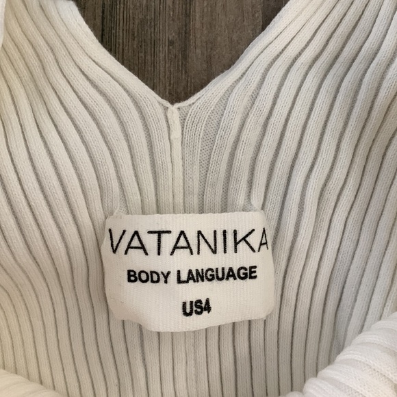 Vatanika RIBBED-KNIT PLAYSUIT - WHITE - Picture 4 of 4